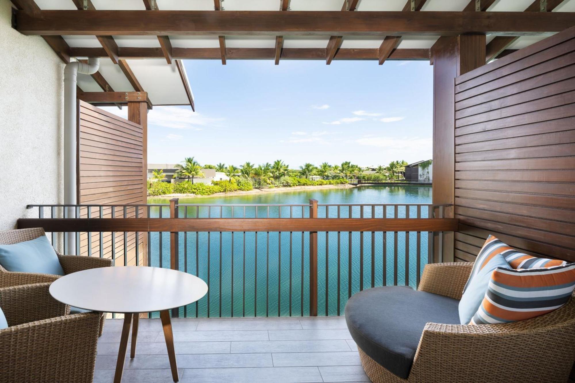 Fiji Marriott Resort Momi Bay Eksteriør billede View from a guest room